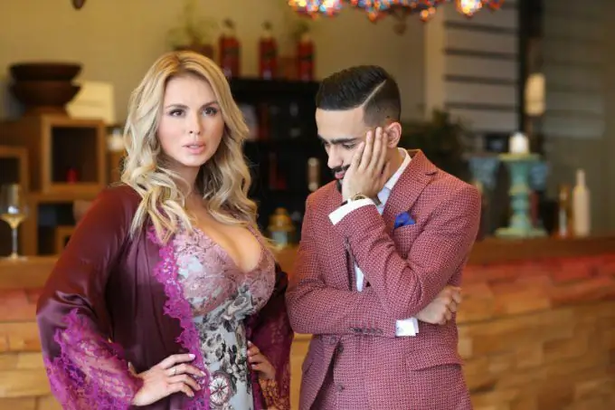 Tus txiv neej Anna Semenovich: yees duab