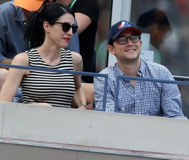 Joseph Gordon-Levitt i Tasha McCauley