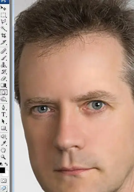 So entfernen Sie Schatten aus einem Gesicht in Photoshop