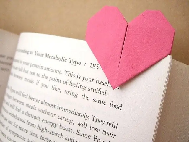 DIY paper bookmark