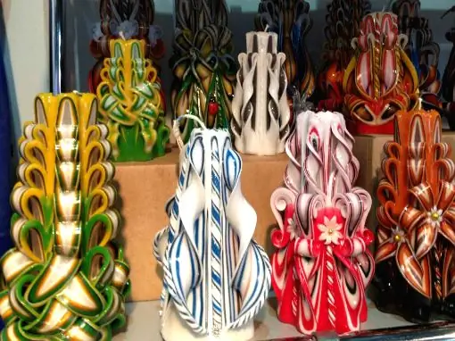 Multicolor carved candles