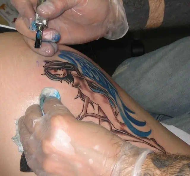 How to learn how to make a tattoo