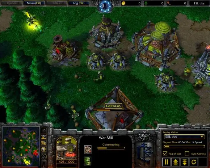 How to zoom out the camera in Warcraft