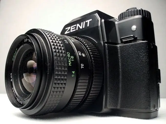 How to insert film into Zenith