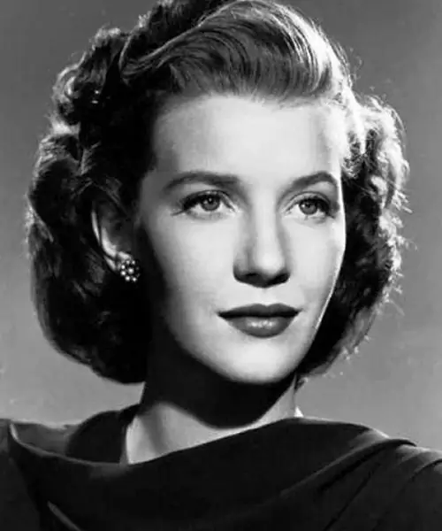 Lois Maxwell