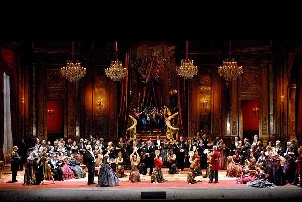 The opera attracts not only with music, but also with a bright production