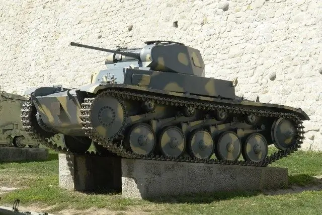 Hvordan tegne en tank