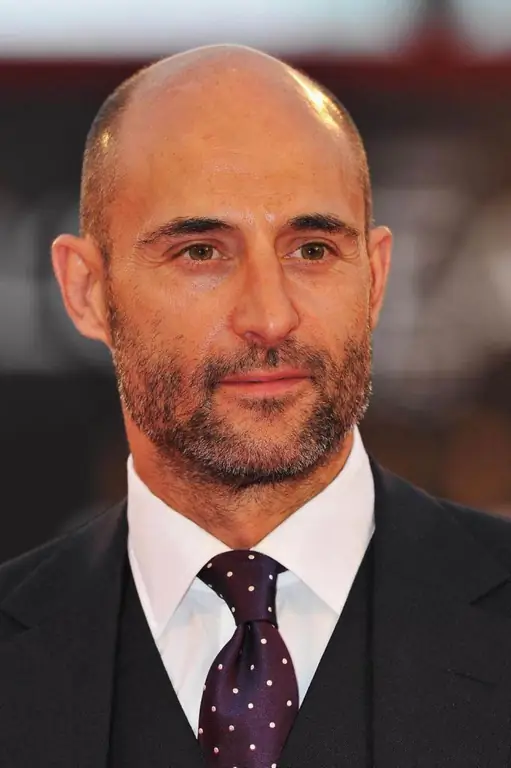 Mark Strong: biografija, kariera, osebno življenje