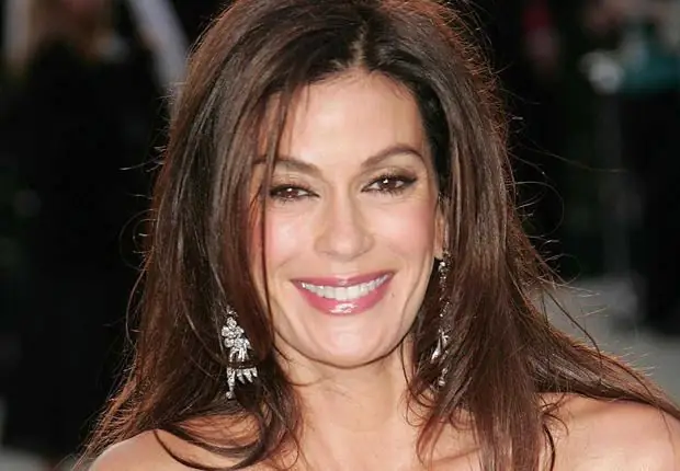 ¿Cómo se desarrolló la carrera de Teri Hatcher después de la serie "Desperate Housewives"?